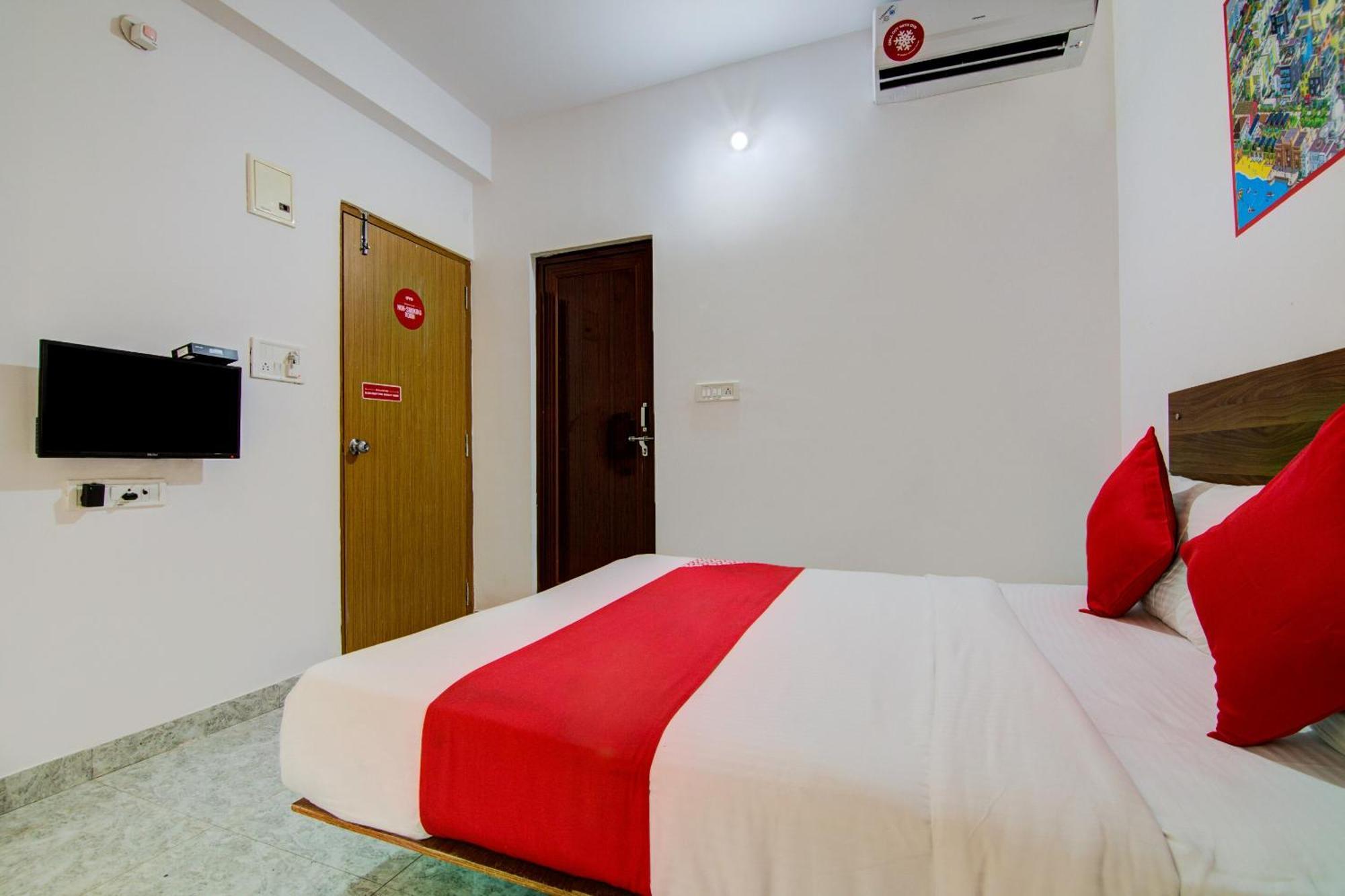 Hotel O Varcity Comforts Near Ragigudda Sri Prasanna Anjaneyaswamy Temple Bengaluru Kültér fotó